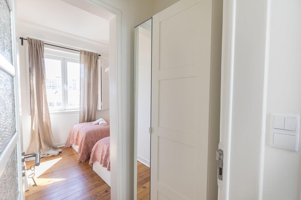 Lovelystay - Bonsai Light And Comfort Flat Лісабон Номер фото